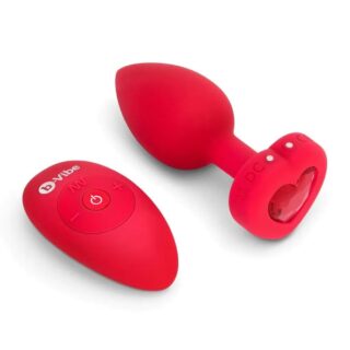 استمتع بتجربة فريدة مع سدادة الحب مع أهتزاز وتحكم عن بعد