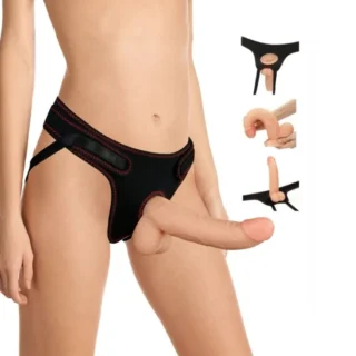 قضيب صناعي أبو حزام بلون لحمي، تصميم واقعي جداً، مخصص للألعاب الزوجية، مصنوع من مواد آمنة مع استخدام مريح.